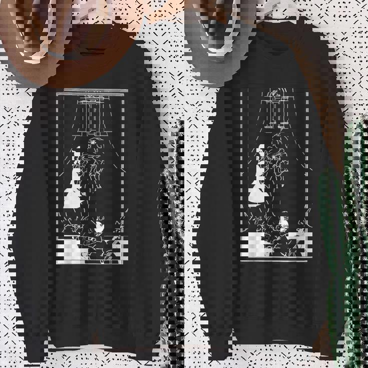 オーブリー・ビアズリーによるマリオネット3世のバレエ1894 スウェットシャツ 年配の女性への贈り物