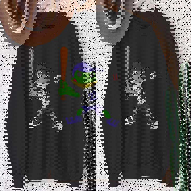 カエルの野球、カエルの野球、カエルの野球選手 スウェットシャツ 年配の女性への贈り物