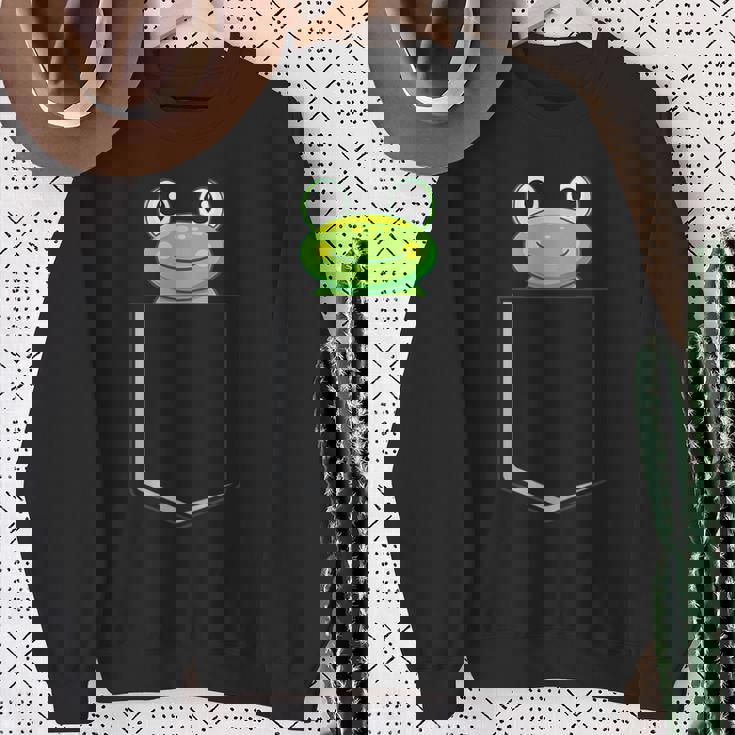 カエルポケットにカエルポケットペットカエルグリーンカエルポケット スウェットシャツ 年配の女性への贈り物