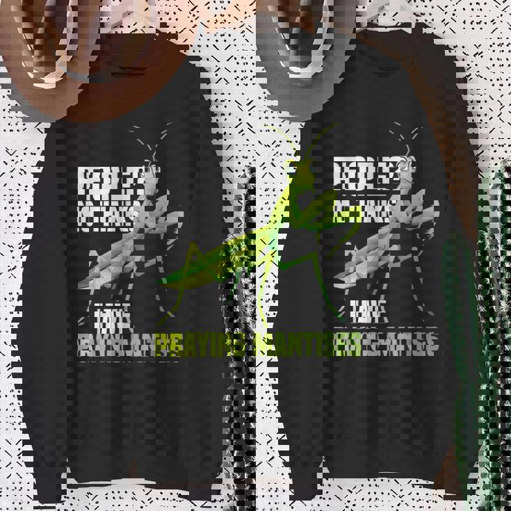 カマキリ 囲い 卵 虫 恋人 カマキリ 飼い主 スウェットシャツ 年配の女性への贈り物