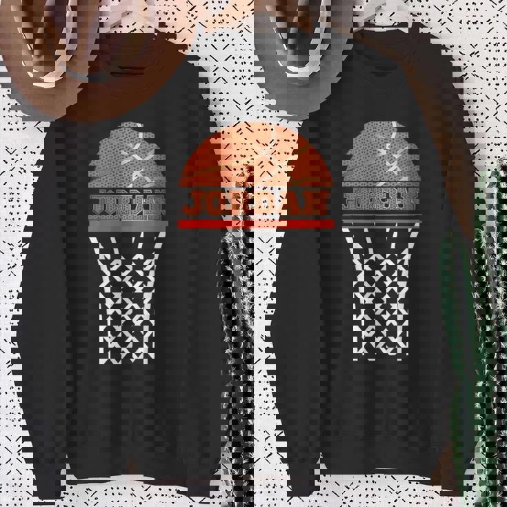 キッズ バスケットボールtシャツ ジョーダン カスタムネームギフト 男の子、若者向け スウェットシャツ 年配の女性への贈り物