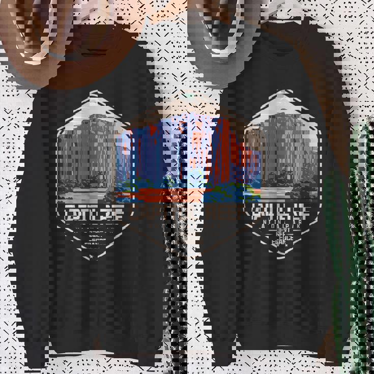 キャピトルリーフ国立公園 ユタ州のアメリカ国立公園 スウェットシャツ 年配の女性への贈り物