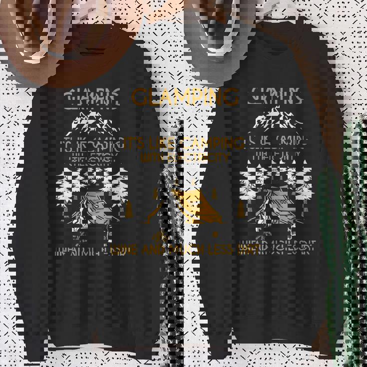 キャンパー ワインキャンプ ネイチャー グランピング キャンプテント スウェットシャツ 年配の女性への贈り物