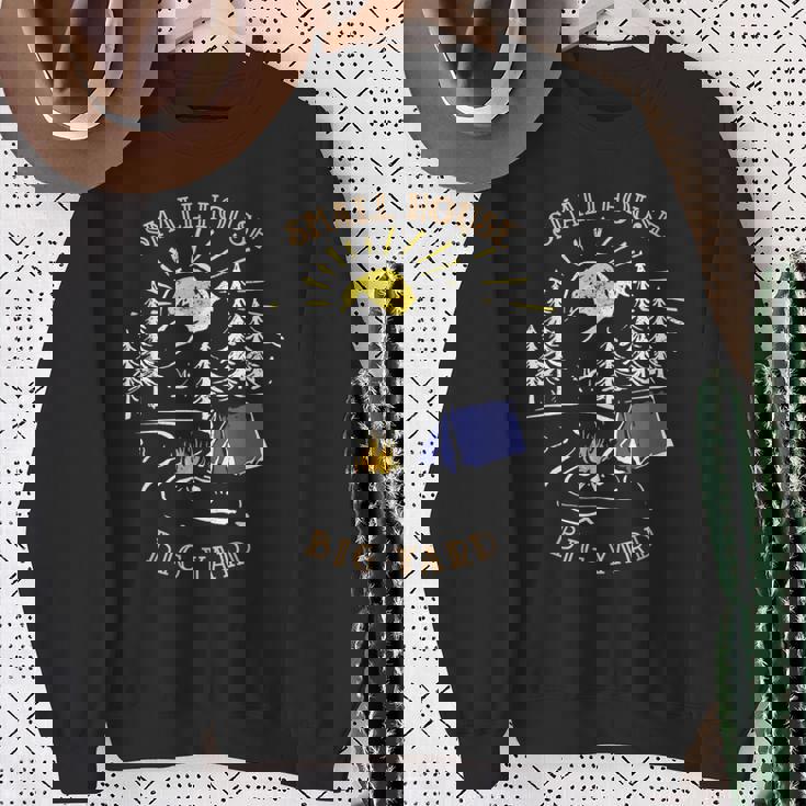 キャンプ スモールハウス ビッグヤード 山岳 キャンプファイヤー テント キャンプ スウェットシャツ 年配の女性への贈り物