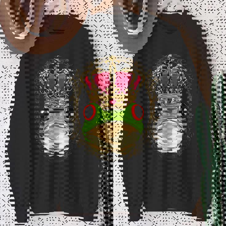 キングクイーン カエル ヒキガエル プリンセス 両生類 動物 カエル好き スウェットシャツ 年配の女性への贈り物