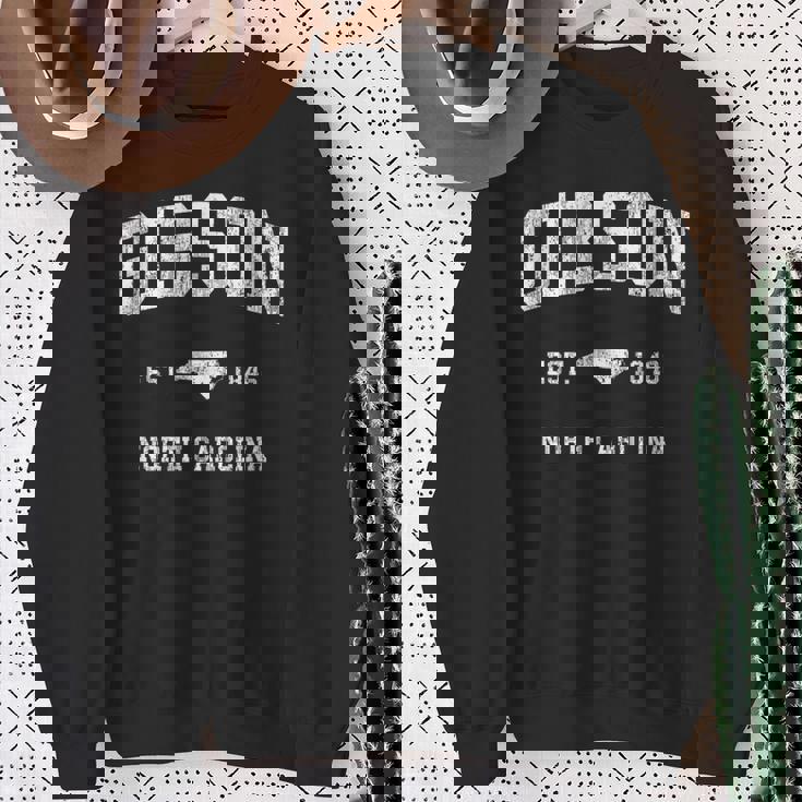 ギブソン ノースカロライナ Nc ビンテージ アスレチック スポーツデザイン スウェットシャツ 年配の女性への贈り物