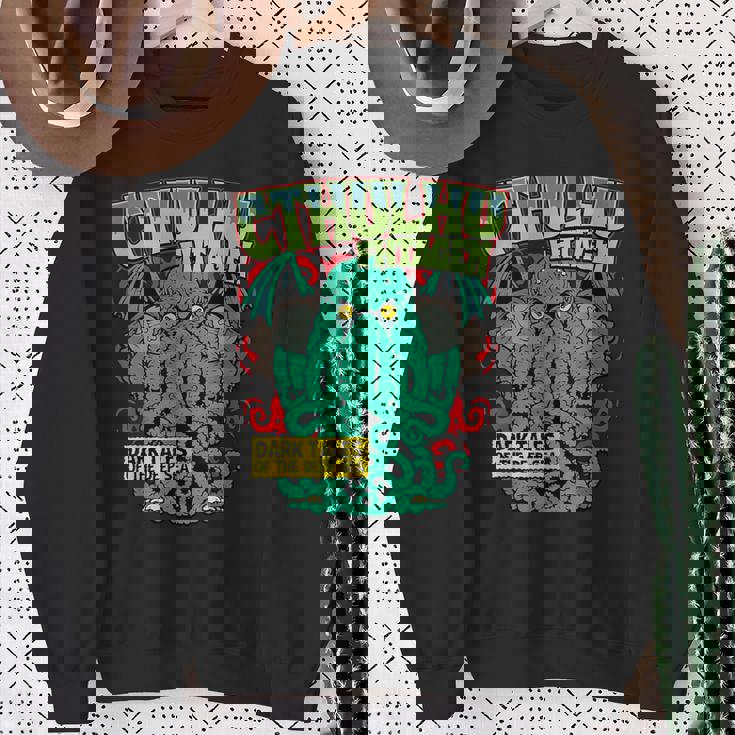 クトゥルフ ダークテイルズ オブ ザ ディープシー アイドル スウェットシャツ 年配の女性への贈り物