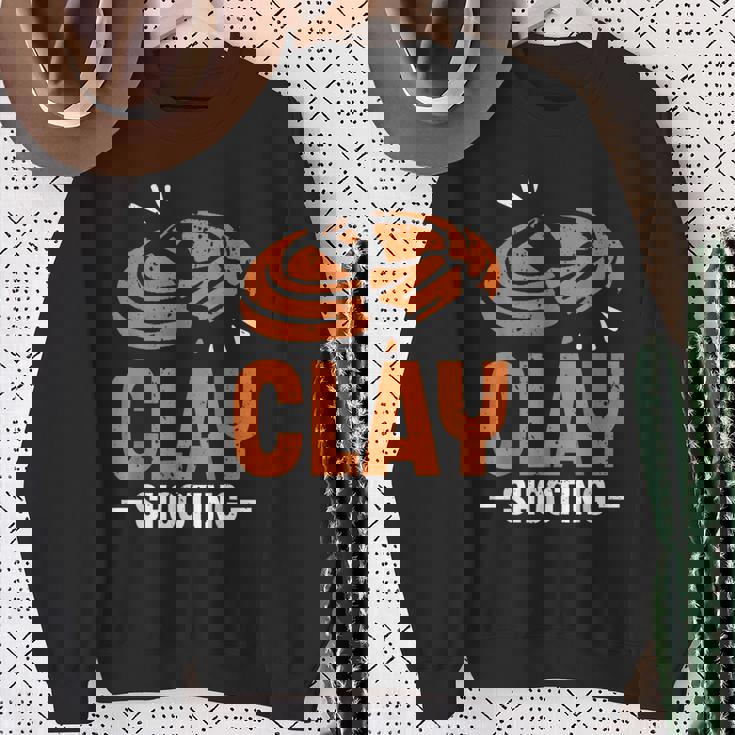 クレー射撃 トラップ からのプル ピジョン ショットガン クレー射撃 スウェットシャツ 年配の女性への贈り物