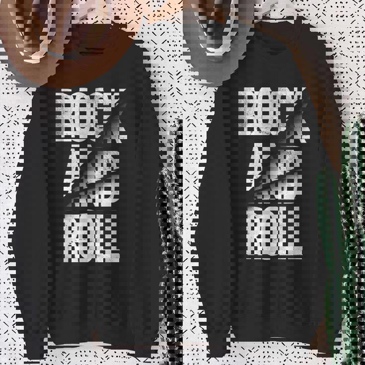 クールヴィンテージロックンロールtシャツ ブラック ミュージックロックンロール スウェットシャツ 年配の女性への贈り物