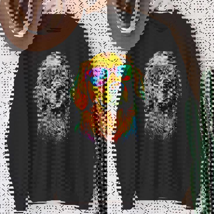 サングラスをかけたゴールデン・レトリーバー 犬が大好き スウェットシャツ 年配の女性への贈り物