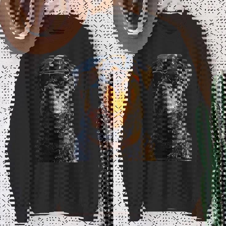 サングラスをかけたロットワイラー 愛犬自慢のロットワイラー スウェットシャツ 年配の女性への贈り物