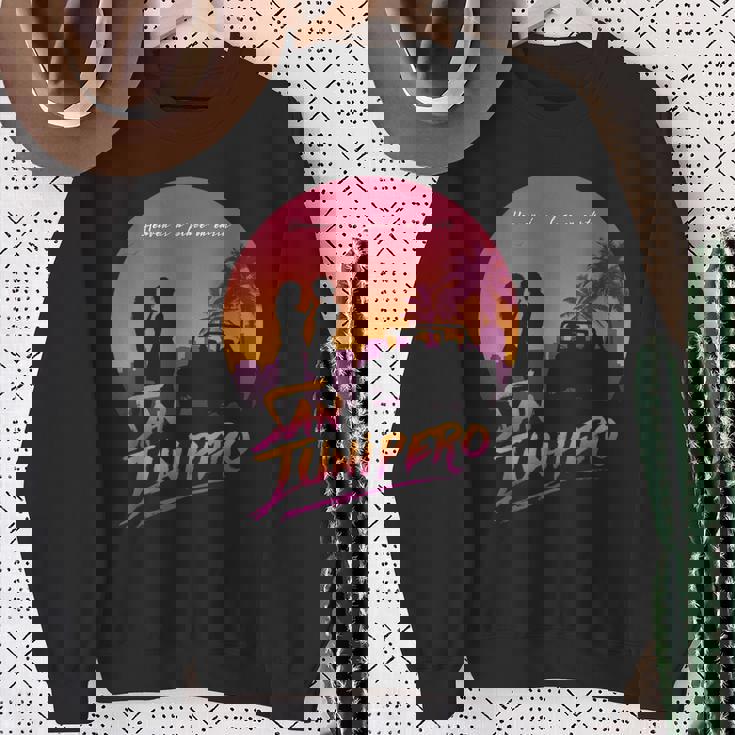 サンジュニペロへようこそ スウェットシャツ 年配の女性への贈り物