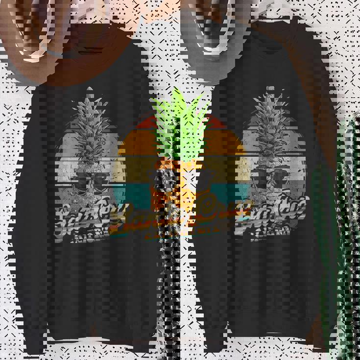 サンタクルーズ カリフォルニア ヴィンテージ レトロ スウェットシャツ 年配の女性への贈り物