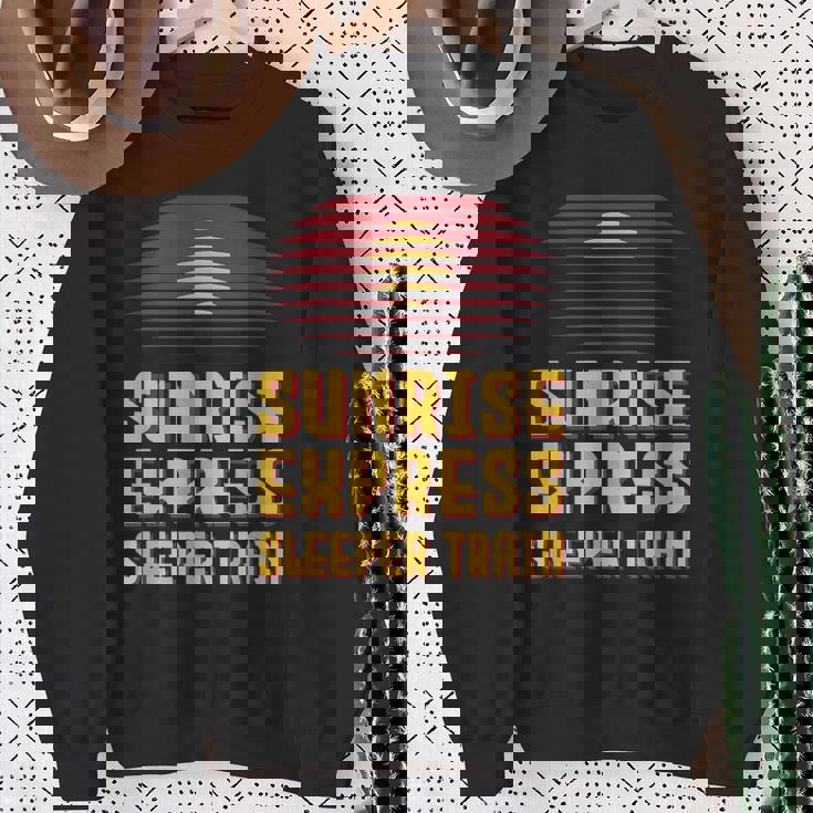 サンライズ特急電車 日本 東京 岡山 出雲 高松 スウェットシャツ 年配の女性への贈り物