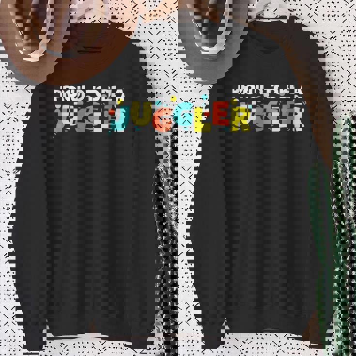 ジャグラーであることを誇りに思う スウェットシャツ 年配の女性への贈り物