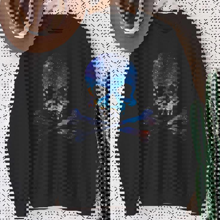 ジョリー・ロジャー シルエット ギャラクシー スカル＆クロスボーン スウェットシャツ 年配の女性への贈り物