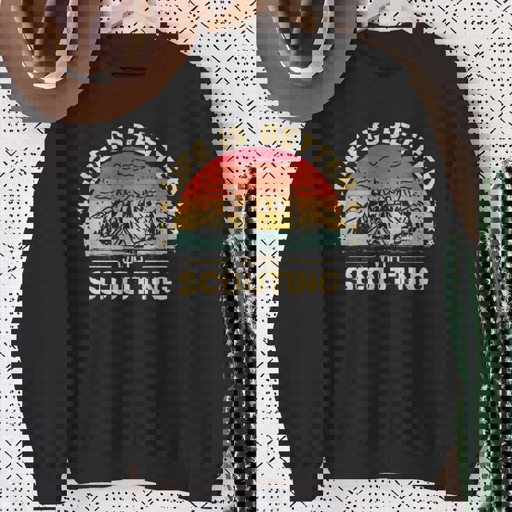 スカウトキャンプボーイハイキングスカウトでlife Is Better スウェットシャツ 年配の女性への贈り物