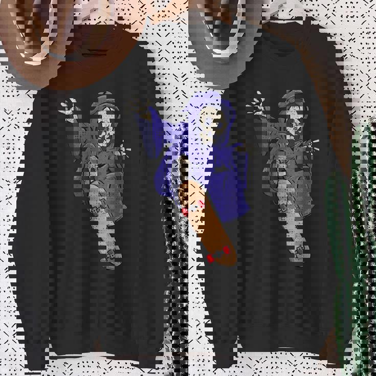 スケボーに乗る骸骨 スケーター ハロウィン スウェットシャツ 年配の女性への贈り物