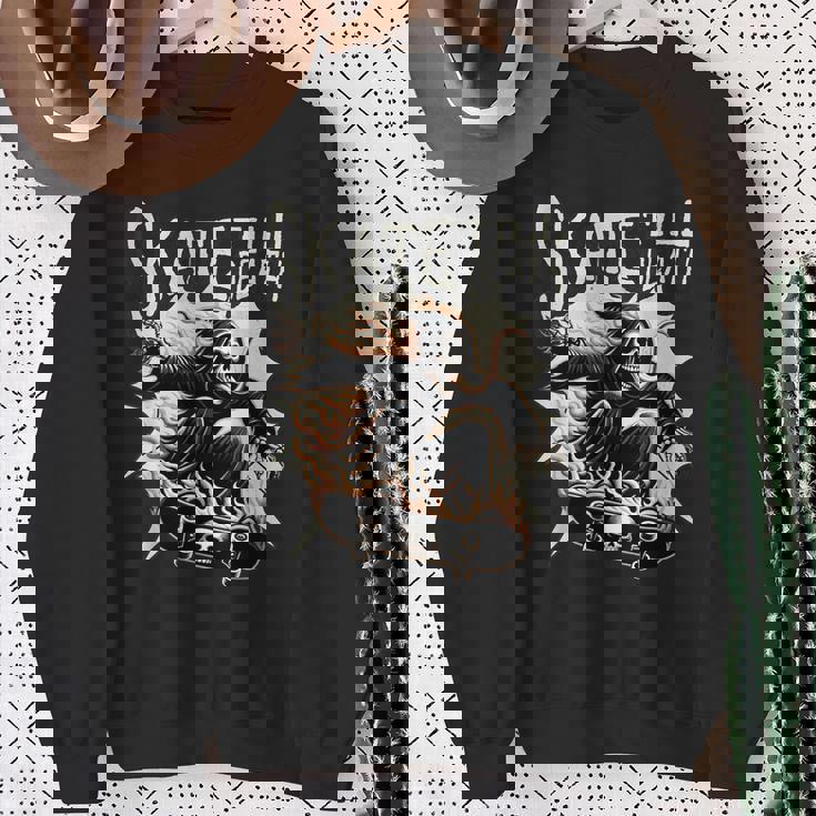 スケーター スケルトンデザイン スウェットシャツ 年配の女性への贈り物