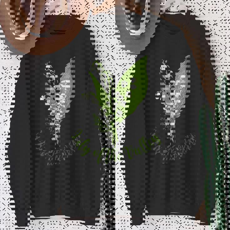 スズラン。 スウェットシャツ 年配の女性への贈り物