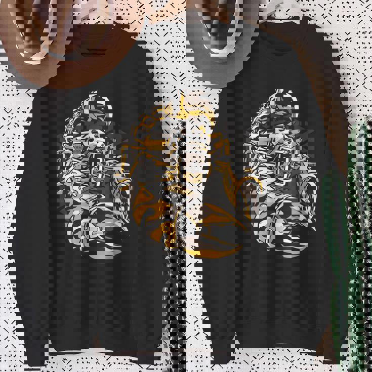 スチームパンクロボットサソリ アーティスティックグラフィック スウェットシャツ 年配の女性への贈り物