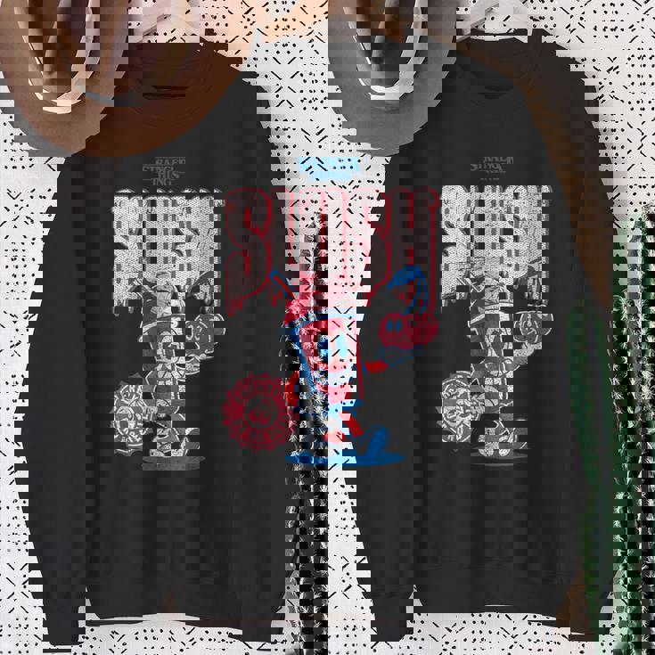 ストレンジャー・シングス スクープ アホイ プロモ スラッシュ チェリー ヴィンテージ 80年代 スウェットシャツ 年配の女性への贈り物