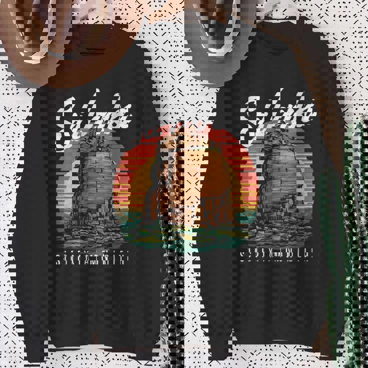 スリランカ モノリス シギリヤ 岩 要塞 城 旅行 スウェットシャツ 年配の女性への贈り物