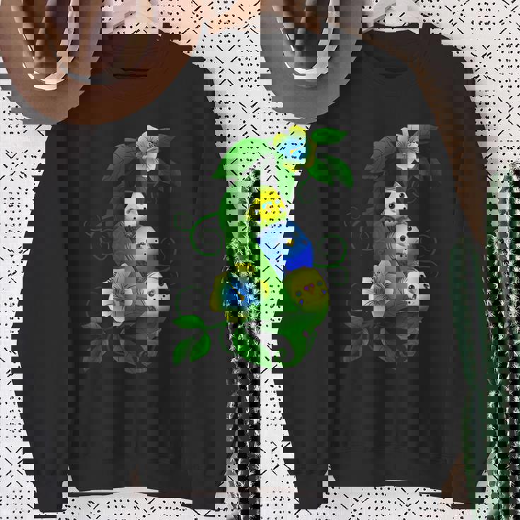 セキセイインコの赤ちゃん スウェットシャツ 年配の女性への贈り物