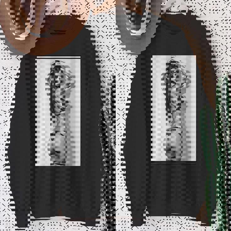 セクシーガールグラフィックtシャツ セクシーブルネットブーティーガール 3インチ B&W スウェットシャツ 年配の女性への贈り物