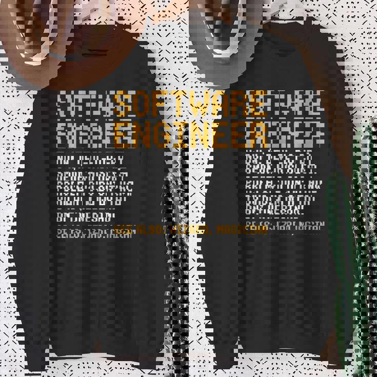 ソフトウェアエンジニア定義面白いコンピュータサイエンスジョーク スウェットシャツ 年配の女性への贈り物