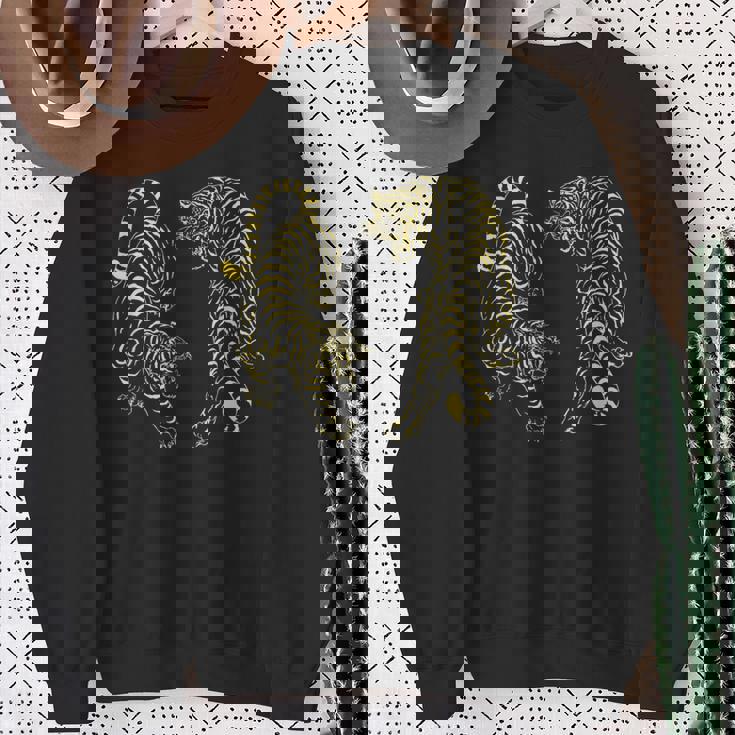 タイタトゥー ツイン タイガー サック ヤント ムエタイ タイ タイ スウェットシャツ 年配の女性への贈り物