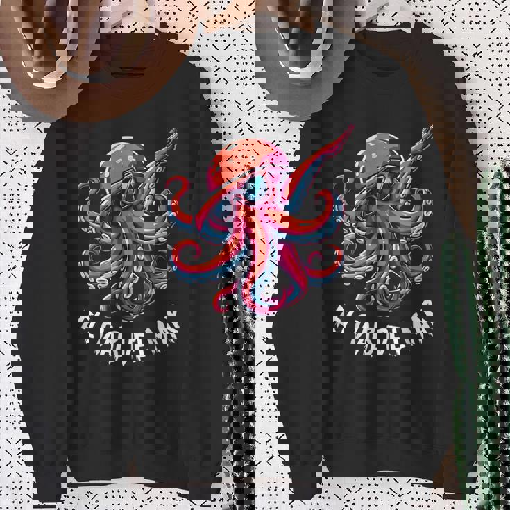 タコ、サングラスタコ動物、エルダブデルマール スウェットシャツ 年配の女性への贈り物