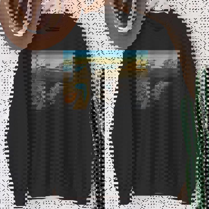 ダリによる有名な絵画の持続性 スウェットシャツ 年配の女性への贈り物