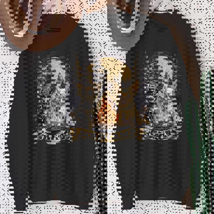 チワワ 面白いtシャツ 犬 キャンプ かわいい メンズ 子供 おもしろ 服 グッズ ネタ ソロキャンプ スウェットシャツ 年配の女性への贈り物