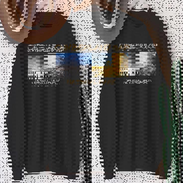 ティーポッシブル・カンバーランド・ギャップ スウェットシャツ 年配の女性への贈り物