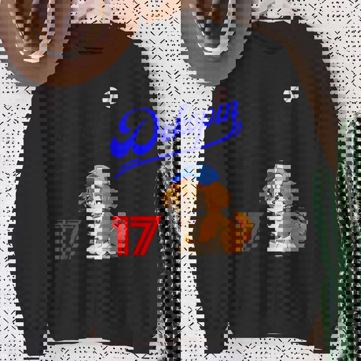 デコピン、デコイ、犬シャツ、No17、大谷、愛犬、コーイケルホンディエ、野球観戦、Dekopindecoy 誕生日 スウェットシャツ 年配の女性への贈り物