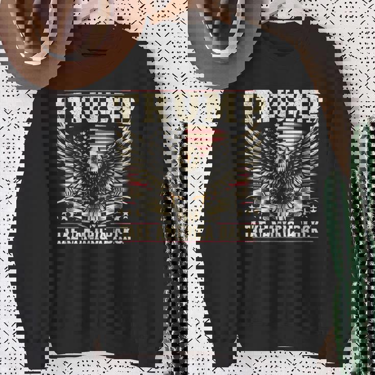 トランプ 2024 テイク・アメリカ・バック トランプ大統領 スウェットシャツ 年配の女性への贈り物