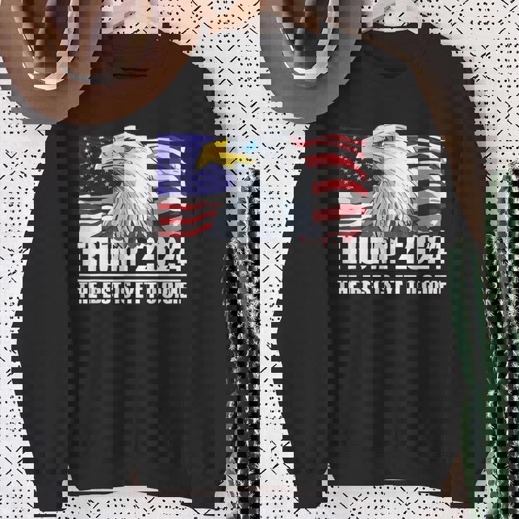 トランプ 2024年 イーグル アメリカ国旗 ドナルド・トランプ選挙 2024年 スウェットシャツ 年配の女性への贈り物