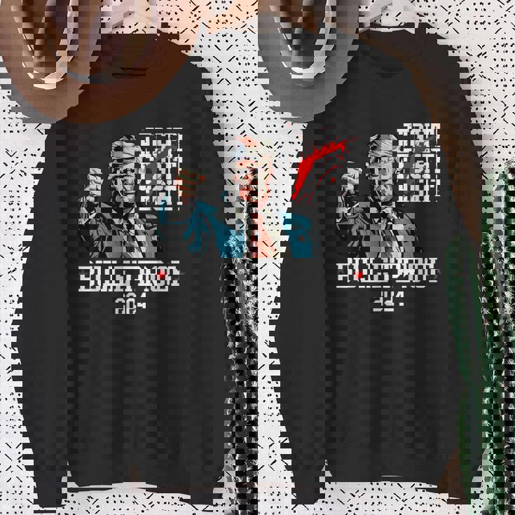 トランプ 防弾 ファイト ファイト ファイト スウェットシャツ 年配の女性への贈り物