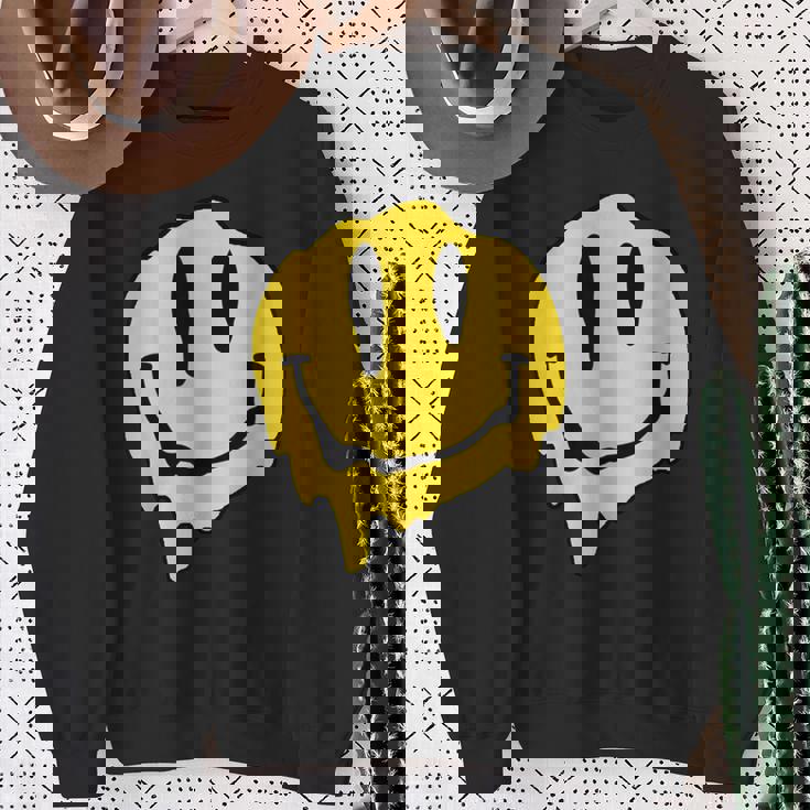 ドリッピースマイルイエロースマイルフェイスシャツ かわいい ハッピースマイルフェイス スウェットシャツ 年配の女性への贈り物