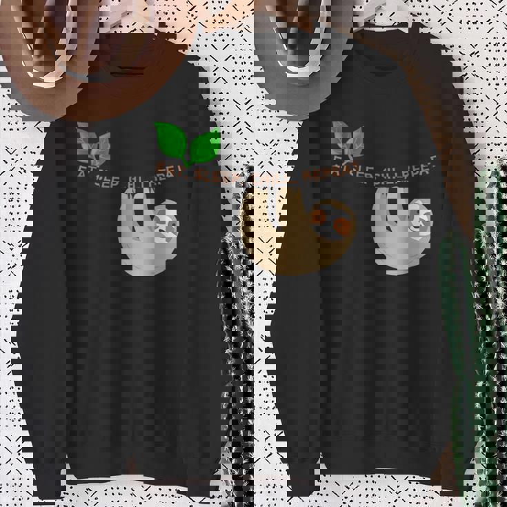 ナマケモノ まったり のんびり くつろぎ スウェットシャツ 年配の女性への贈り物