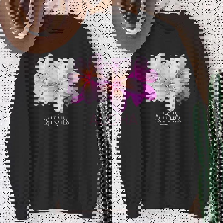 ハワイアンアロハプルメリアアート スウェットシャツ 年配の女性への贈り物