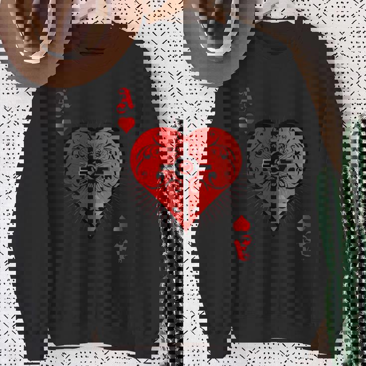 ハートポーカーエースi テキサスホールデムカジノカードケース ポーカー 長袖tシャツ スウェットシャツ 年配の女性への贈り物