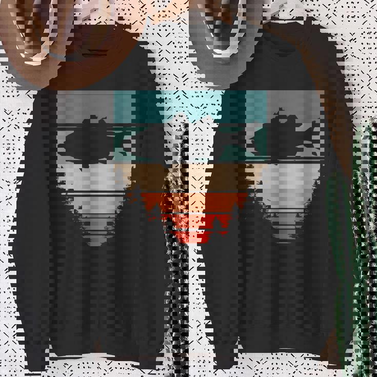 バス釣り森レトロオオクチバスフィッシャーマン スウェットシャツ 年配の女性への贈り物