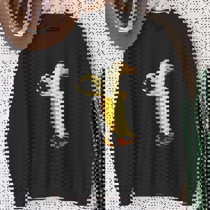 バナナアヒル。おかしいから人形の動物 スウェットシャツ 年配の女性への贈り物