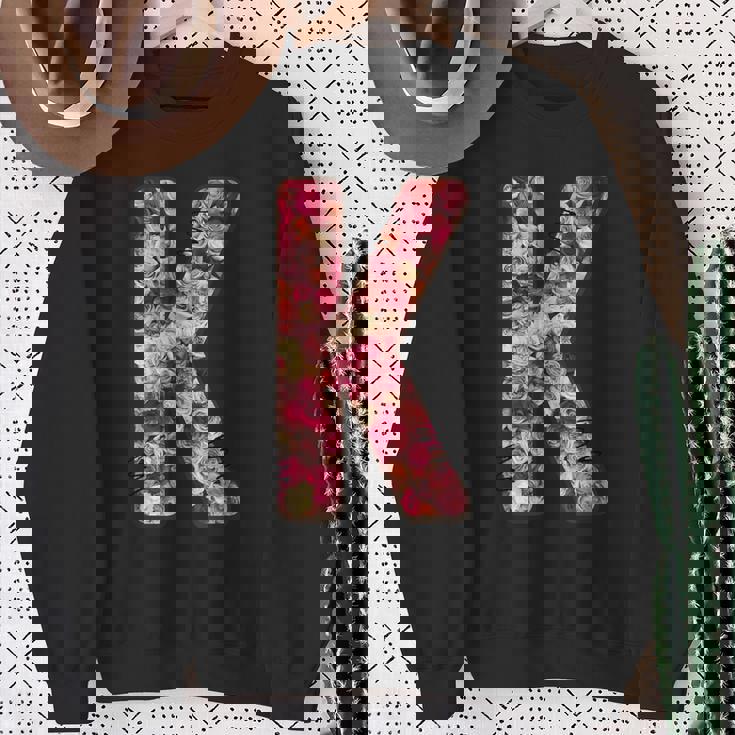 バラ柄のフローラルモノグラムk スウェットシャツ 年配の女性への贈り物