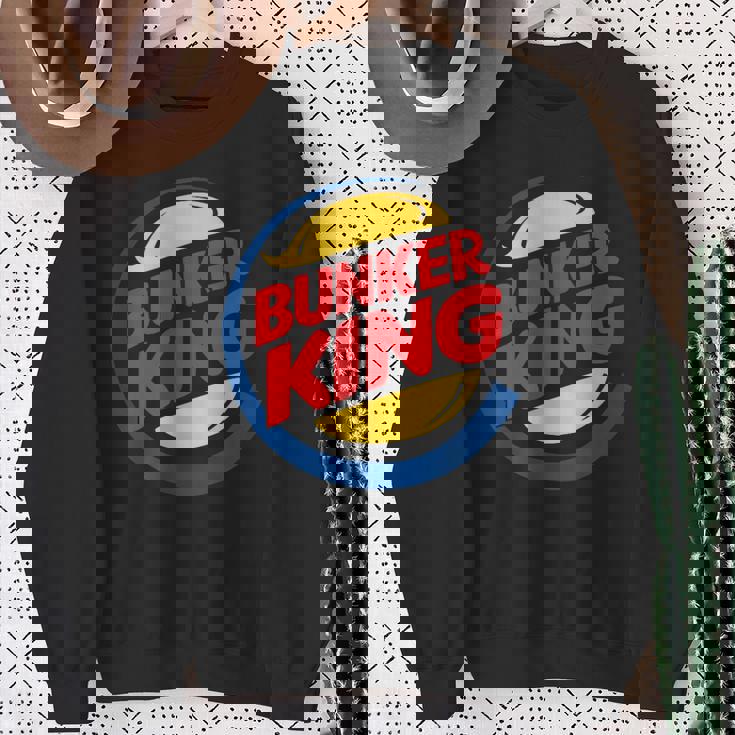 バンカーキング パロディ ファニー アンチトランプ スウェットシャツ 年配の女性への贈り物