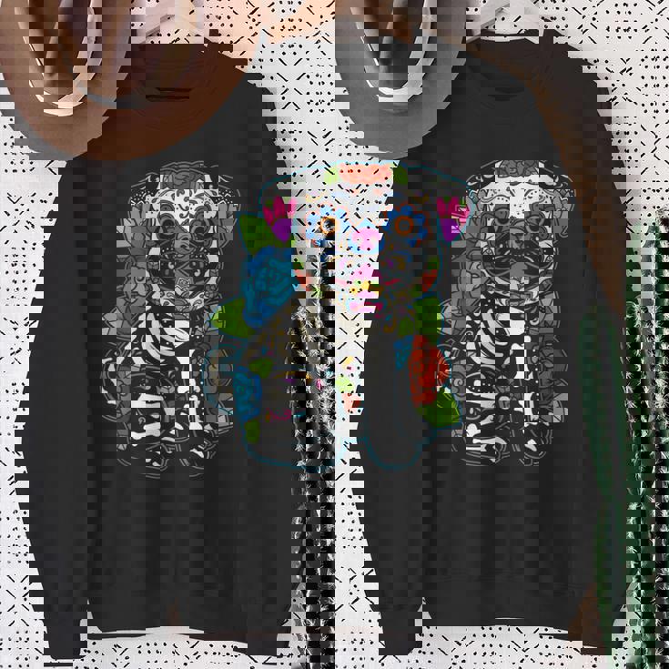 パグ シュガースカル メキシコ 犬 カラベラ 死者の日 スウェットシャツ 年配の女性への贈り物