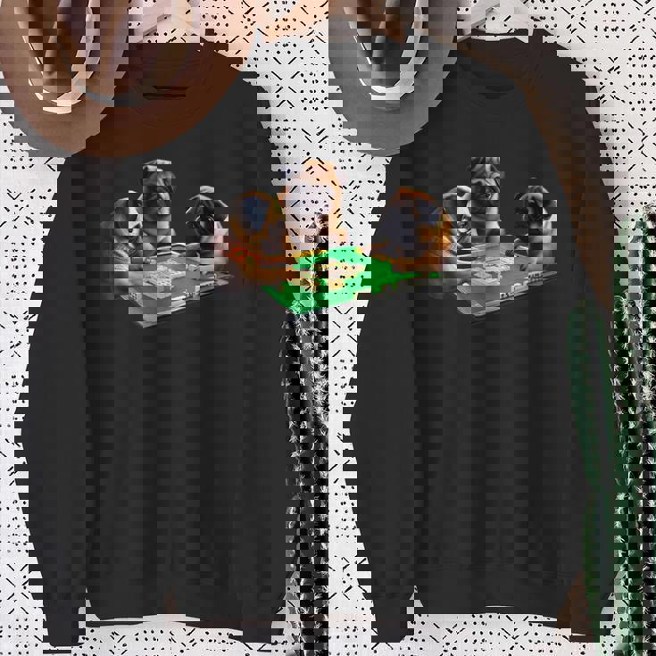 パグ 犬 麻雀 面白いtシャツ 文字入り メンズ おもしろ 面白い 服 おもしろグッズ ネタ 雀士 スウェットシャツ 年配の女性への贈り物