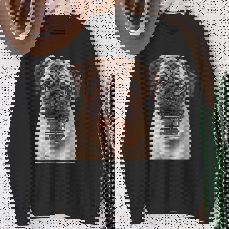 パグチョコレート スウェットシャツ 年配の女性への贈り物